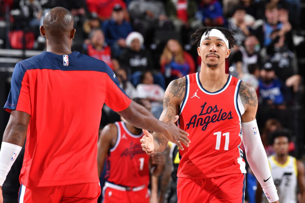 须毅然返回 须毅然返回