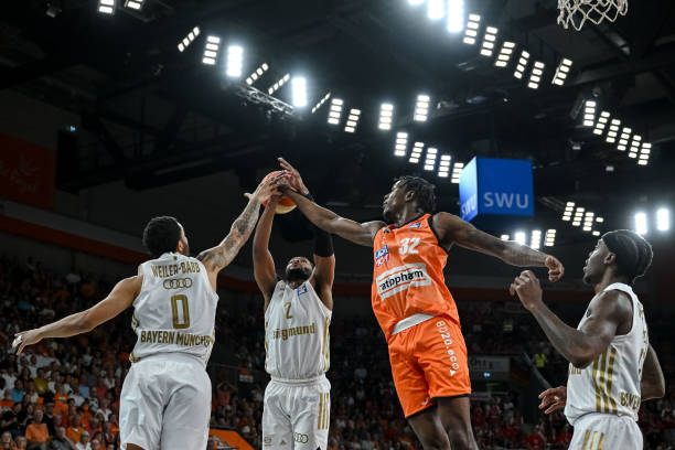 阵容完整 阵容完整