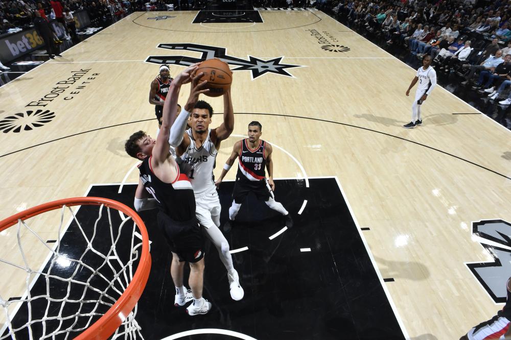 何球员的实 何球员的实